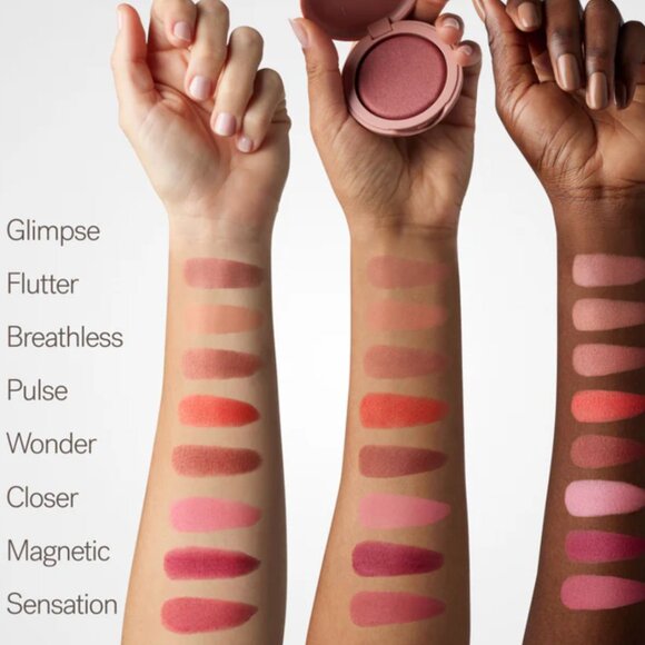 ILIA Beauty | Soft Focus Blurring Blush | Glimpse - Picture 4 of 16